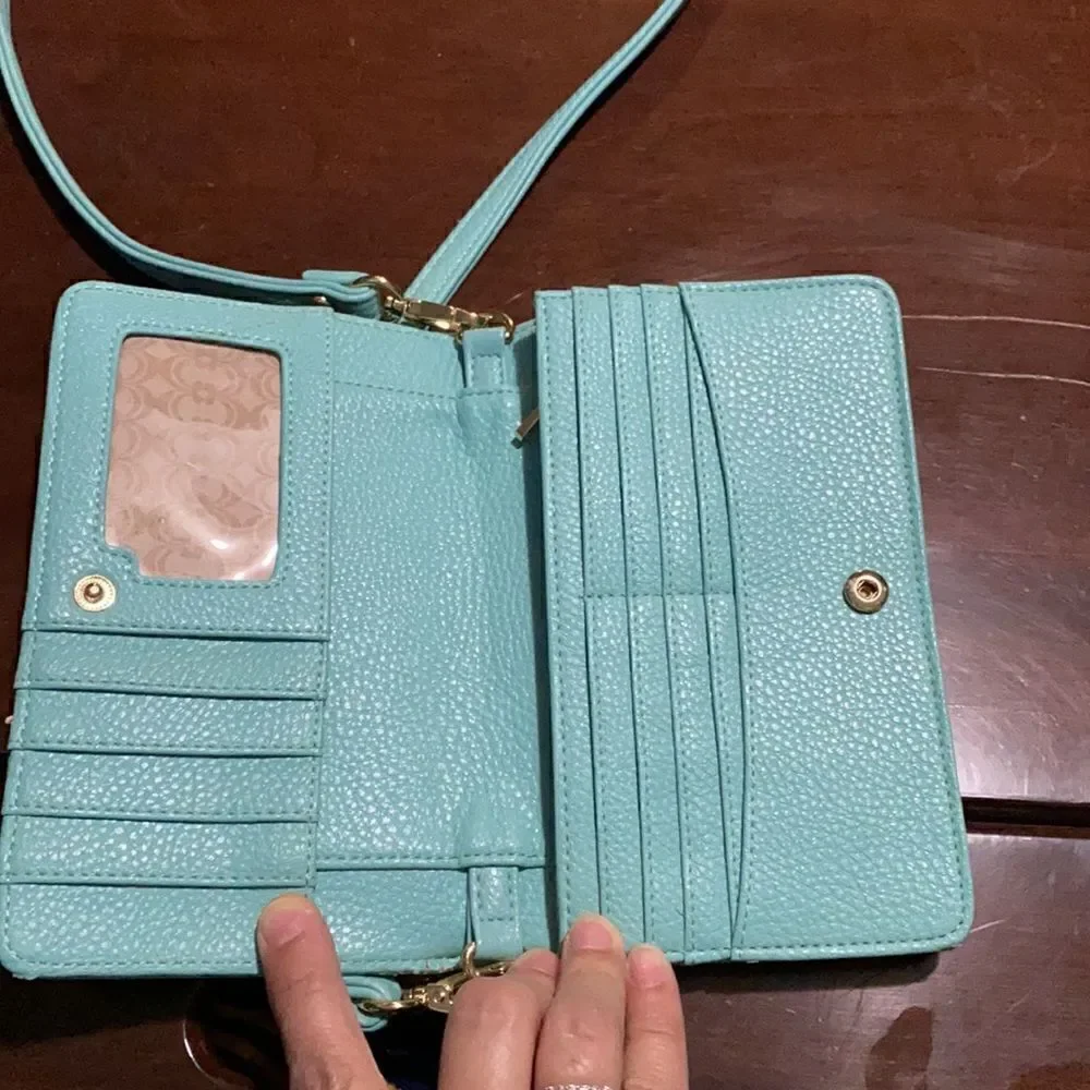 No name crossbody purse